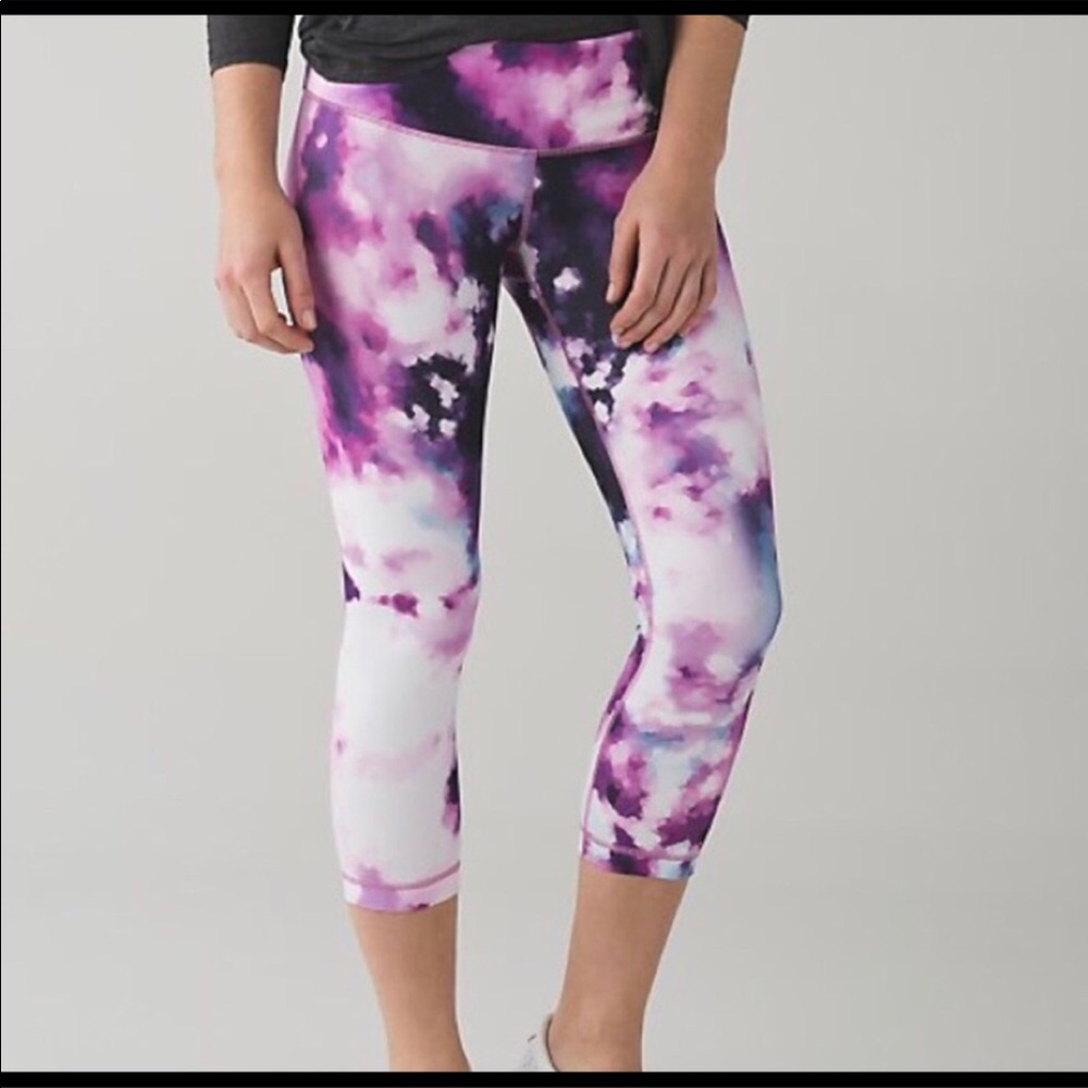 Gently used “Blooming Pixie” crop